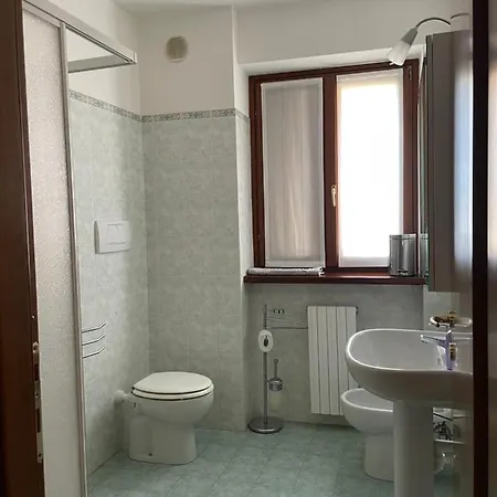 Apartamento Richi Rent 03 *