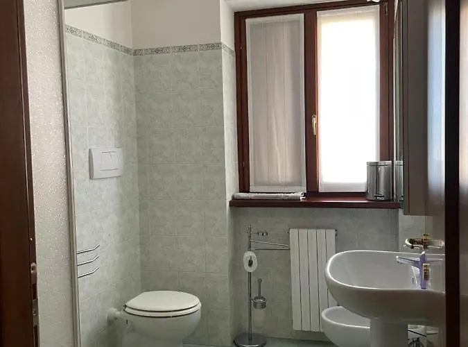 Apartamento Richi Rent 03 *