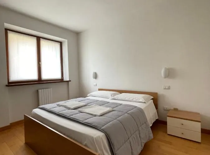 Apartamento Richi Rent 03 *